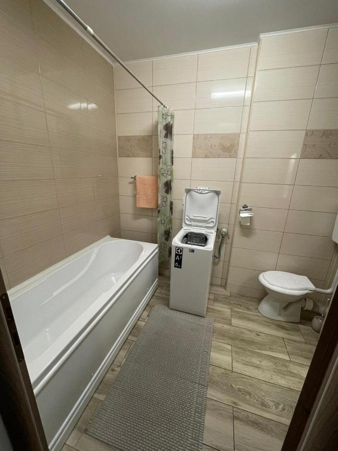 Hanna'S Apartament Oradea Exterior foto